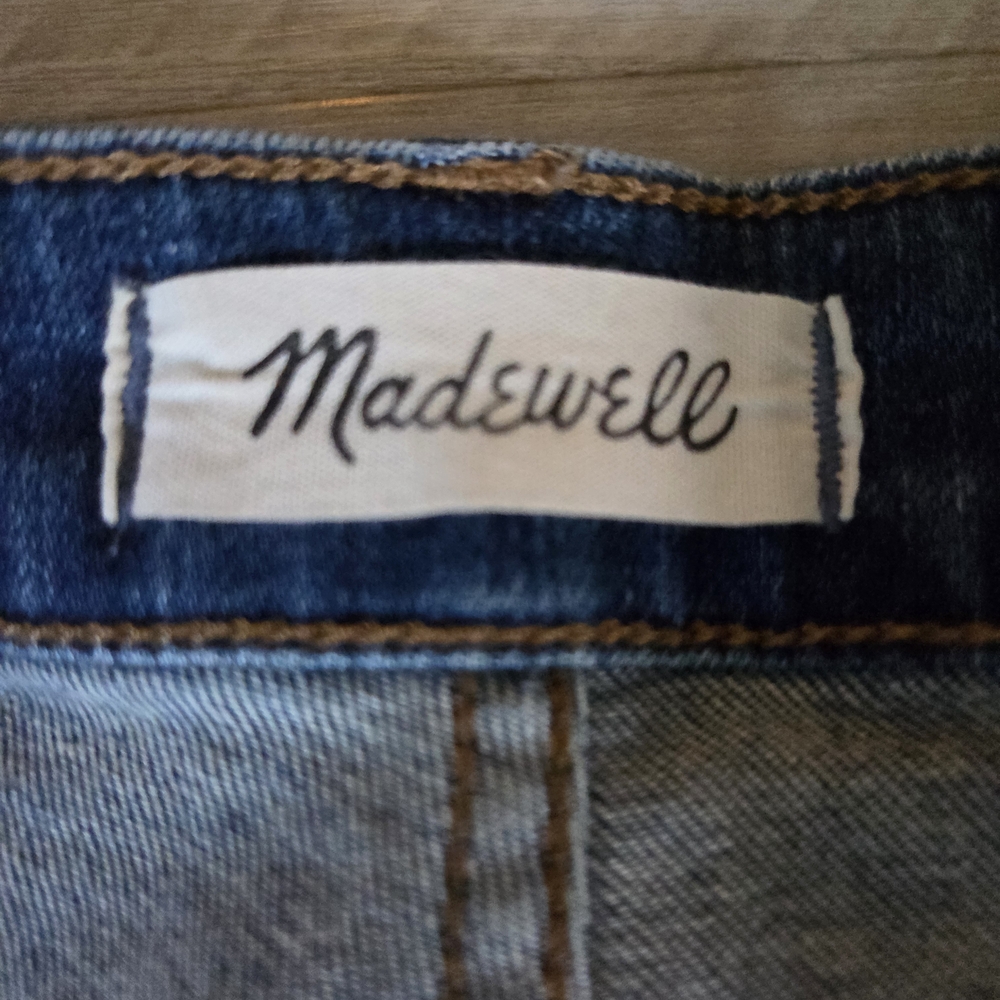 Madewell 9" Mid-Rise Skinny Jeans - Picture 3 of 10
